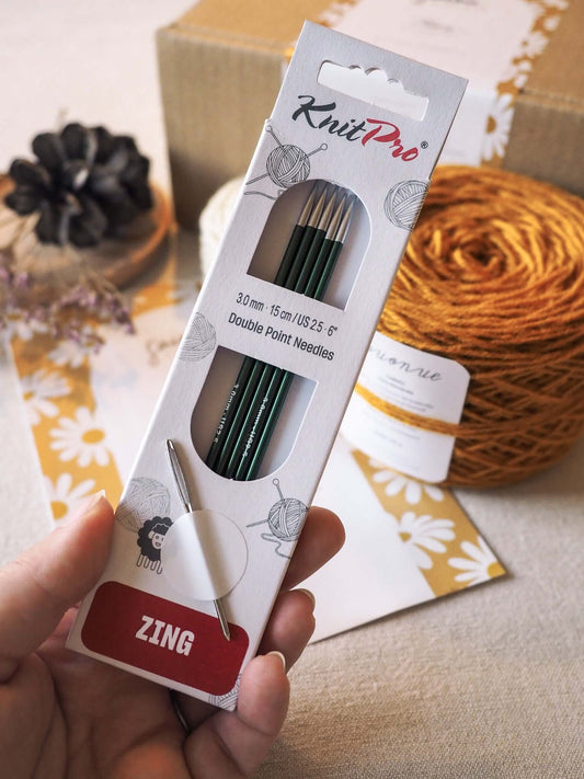 DIY-neulepaketti | Ilona-villasukat