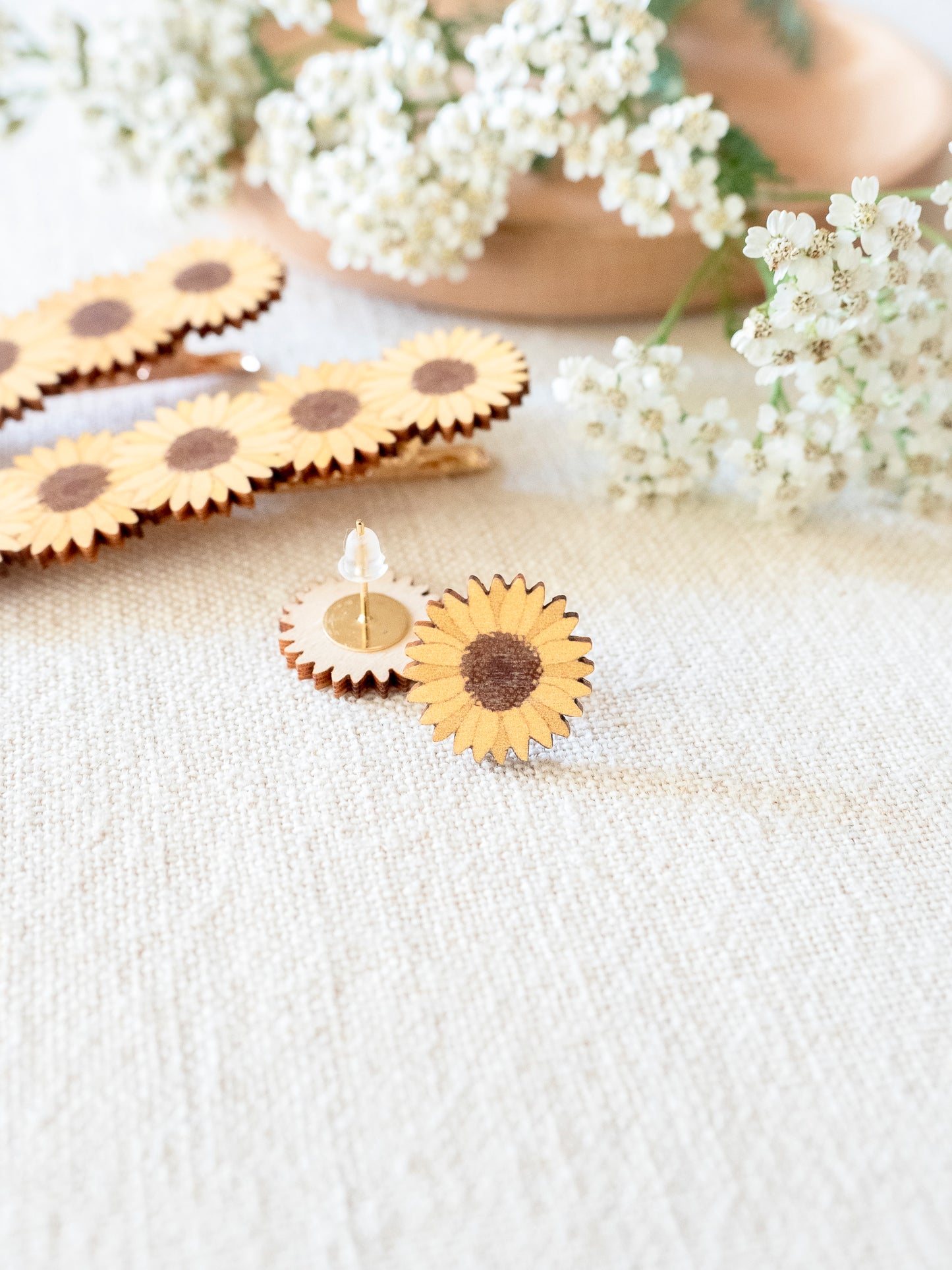 Meeri -nappikorvakorut